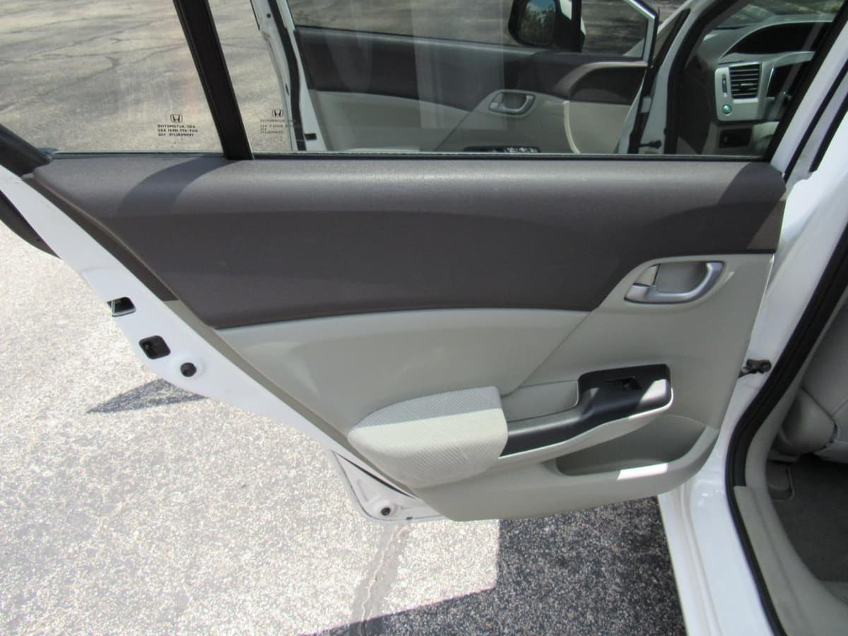 2012 Honda Civic - Image 8