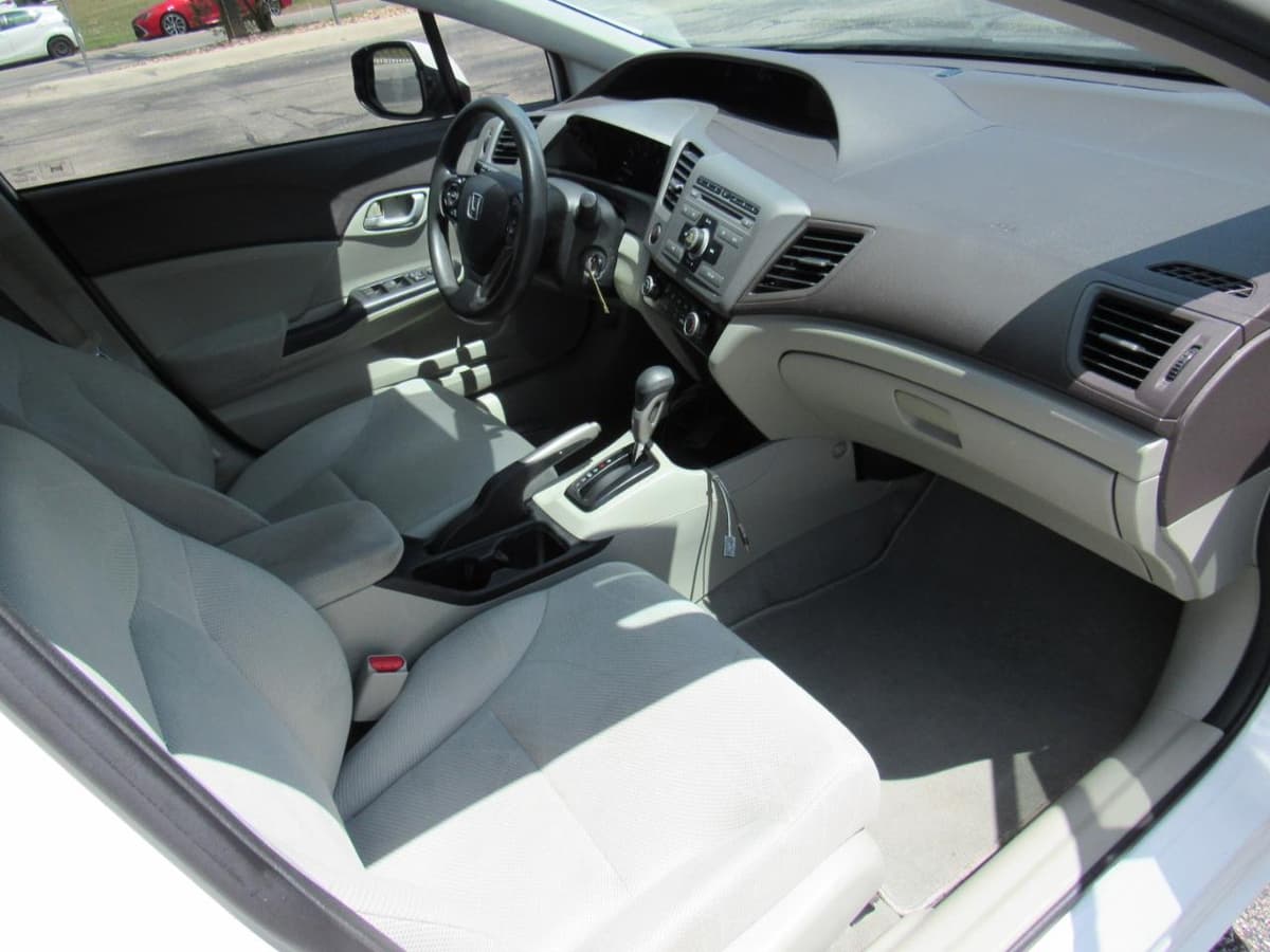 2012 Honda Civic - Image 12