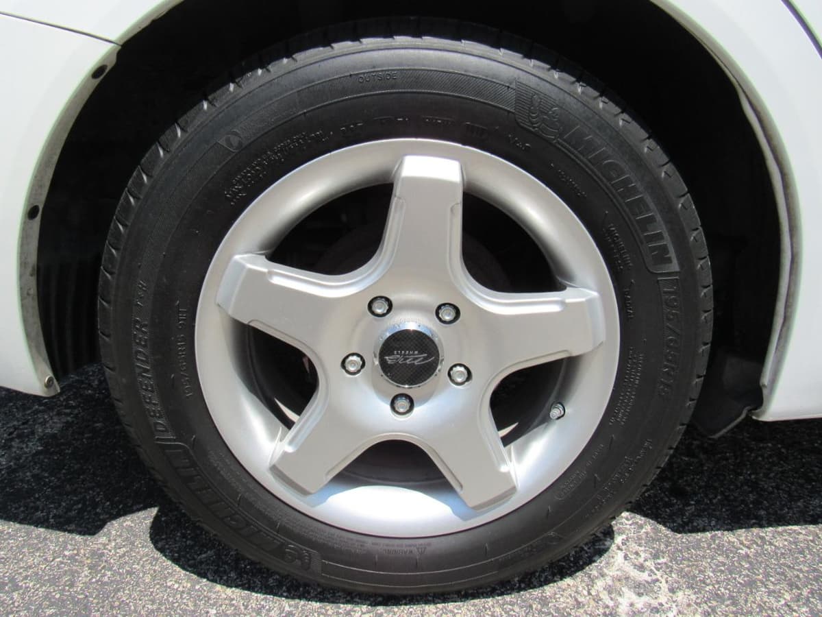 2012 Honda Civic - Image 21