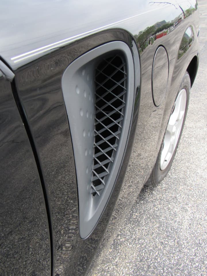 2001 Toyota MR2 - Image 9