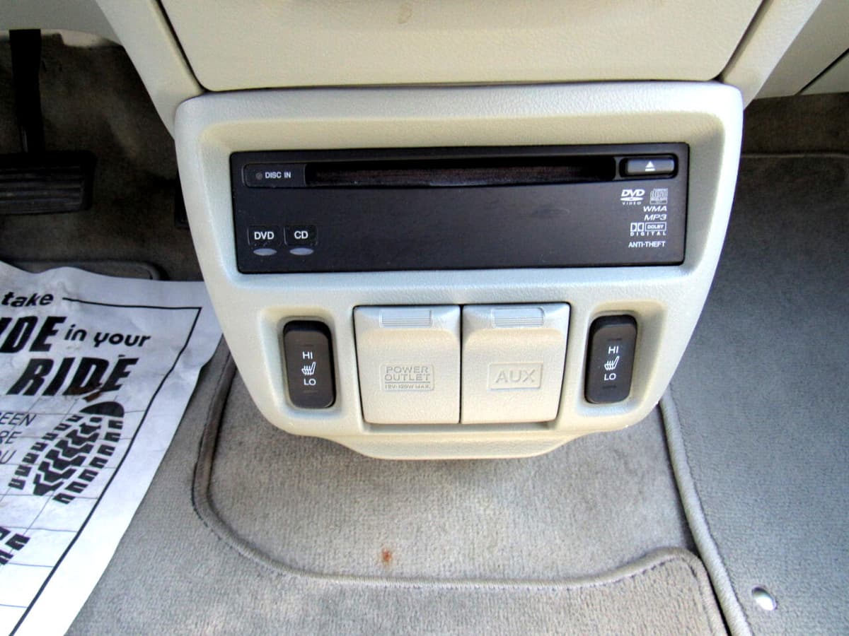 2010 Honda Odyssey - Image 20