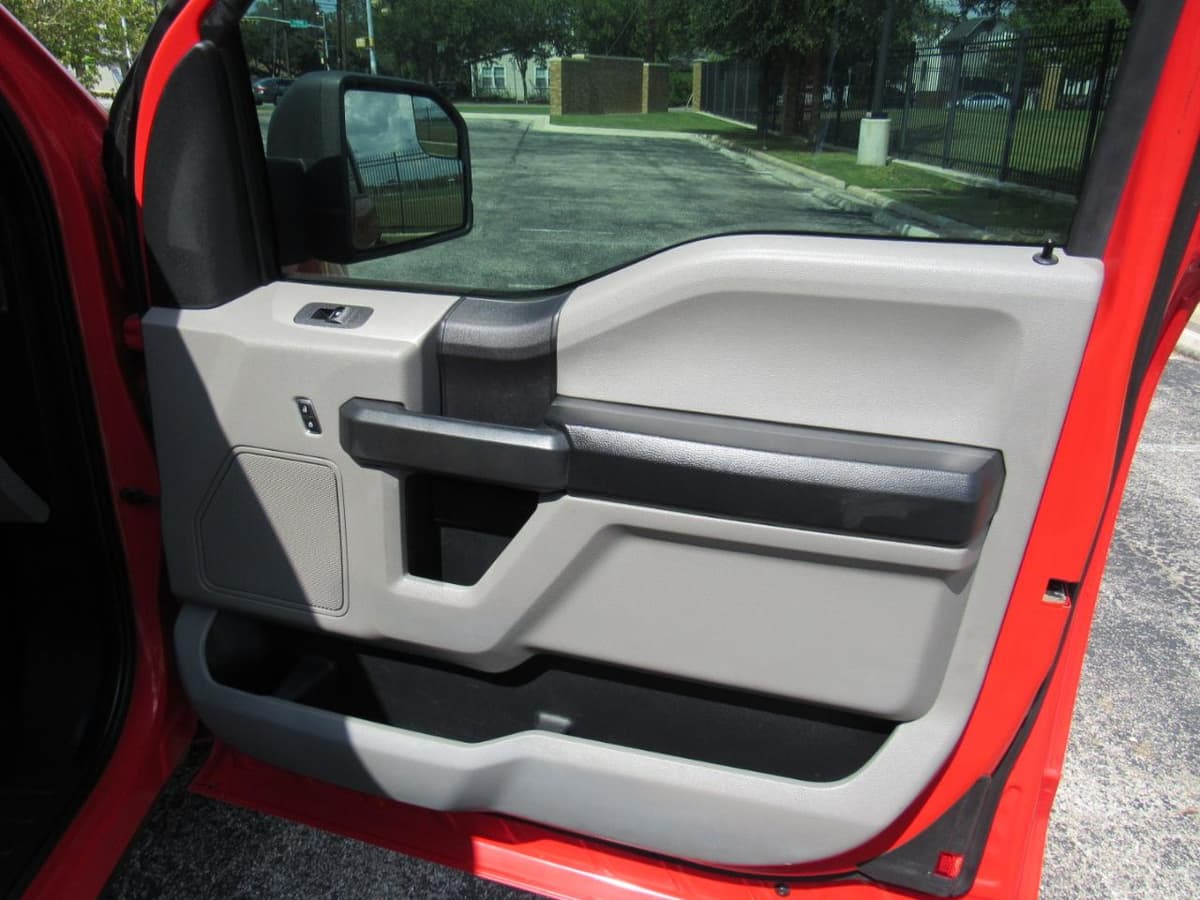 2020 Ford F-150 - Image 13