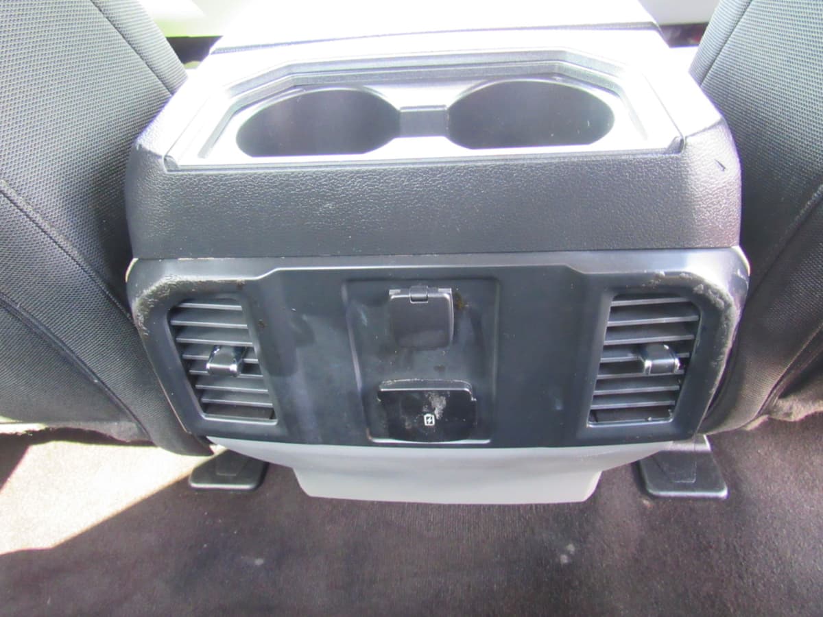 2020 Ford F-150 - Image 21