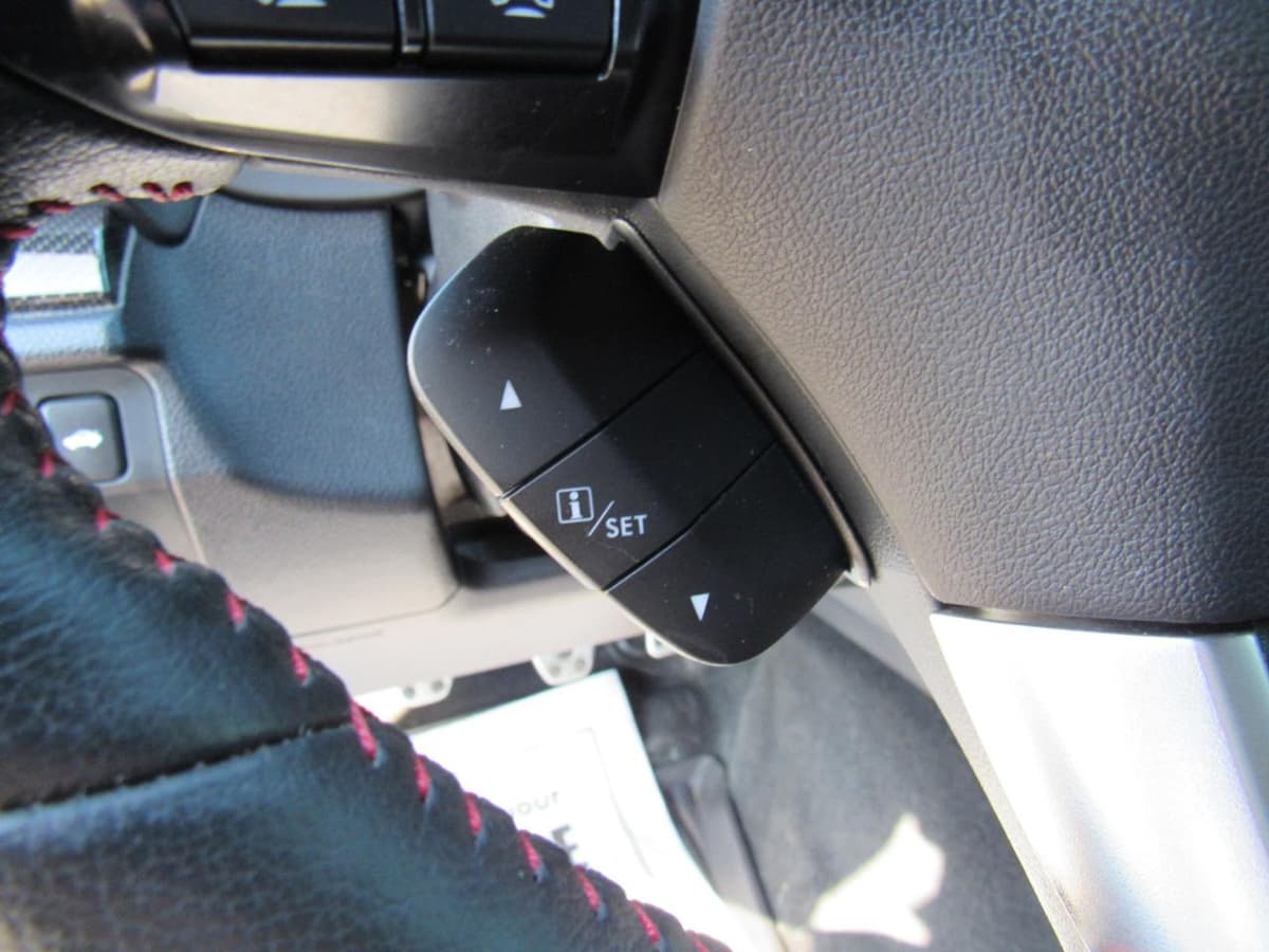 2016 SUBARU WRX - Image 21