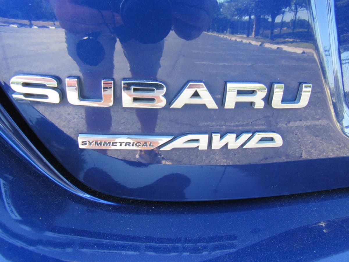 2016 SUBARU WRX - Image 24