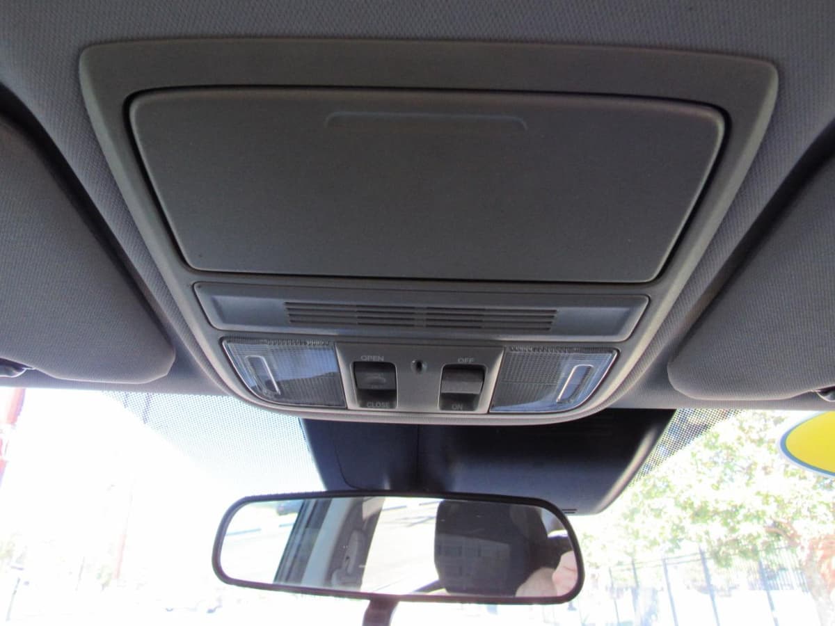 2018 Honda CR-V - Image 21