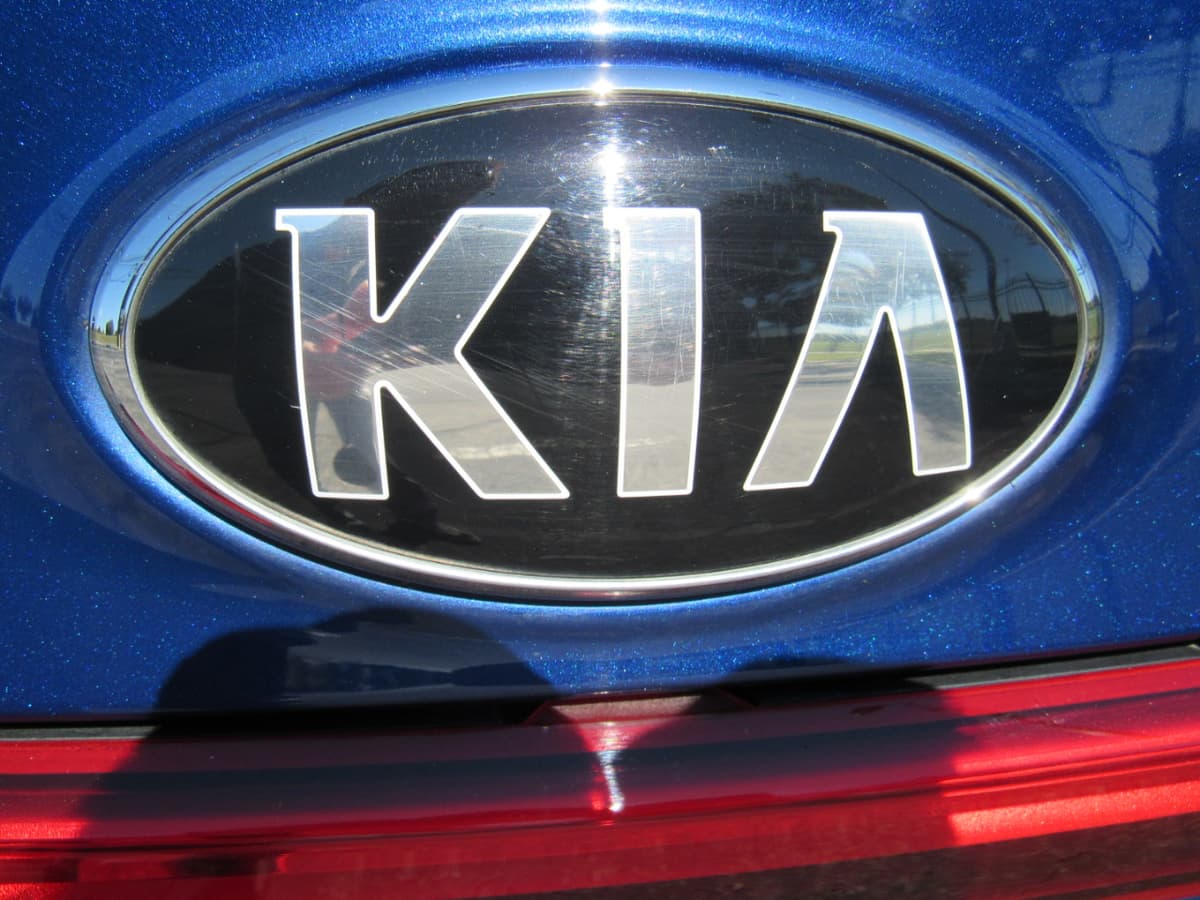 2021 Kia Forte - Image 29