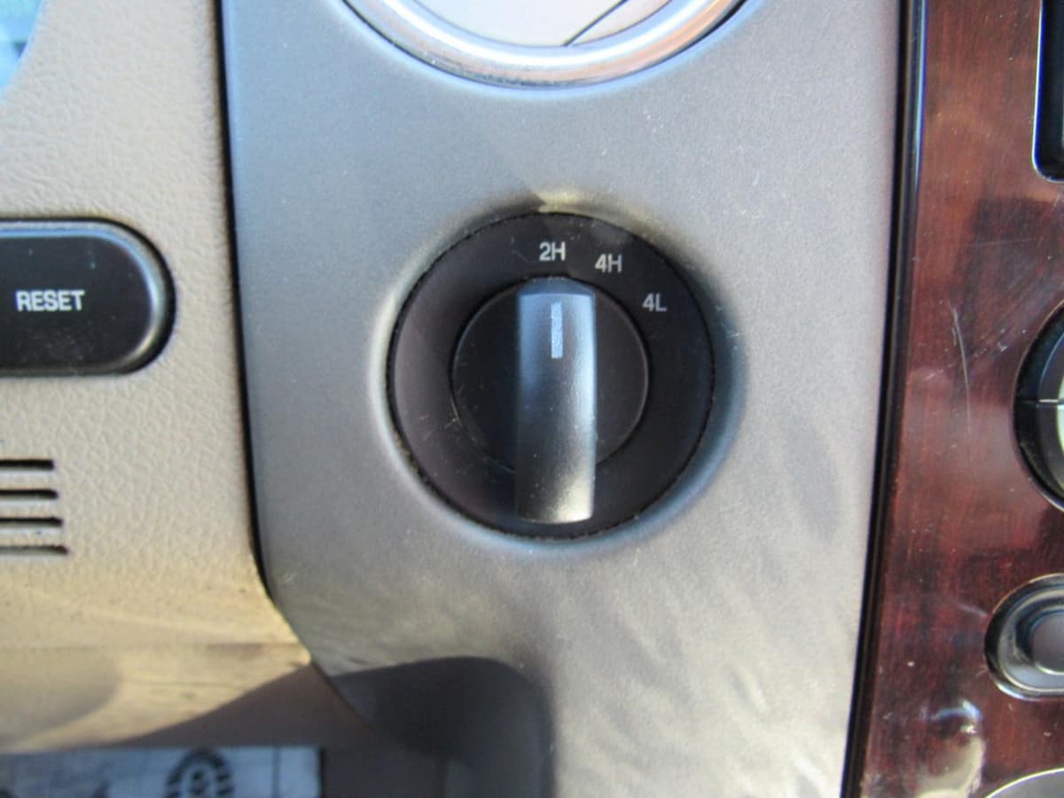 2007 Ford F-150 - Image 24