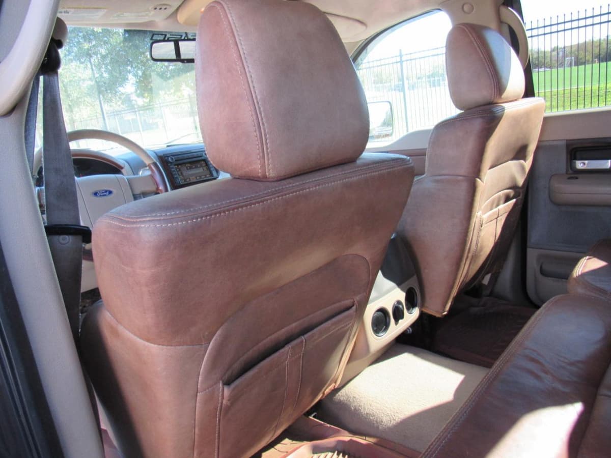 2007 Ford F-150 - Image 32