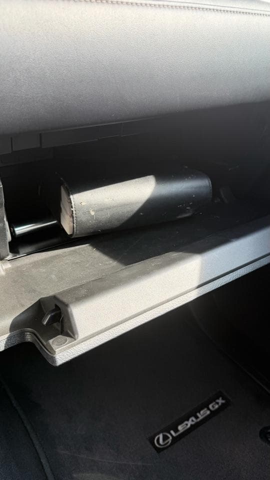 2017 Lexus GX - Image 34