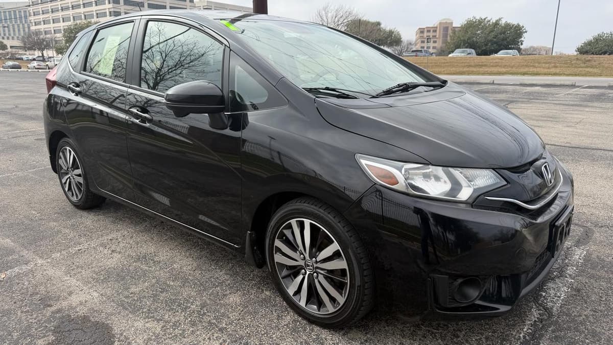 2016 Honda Fit - Image 2
