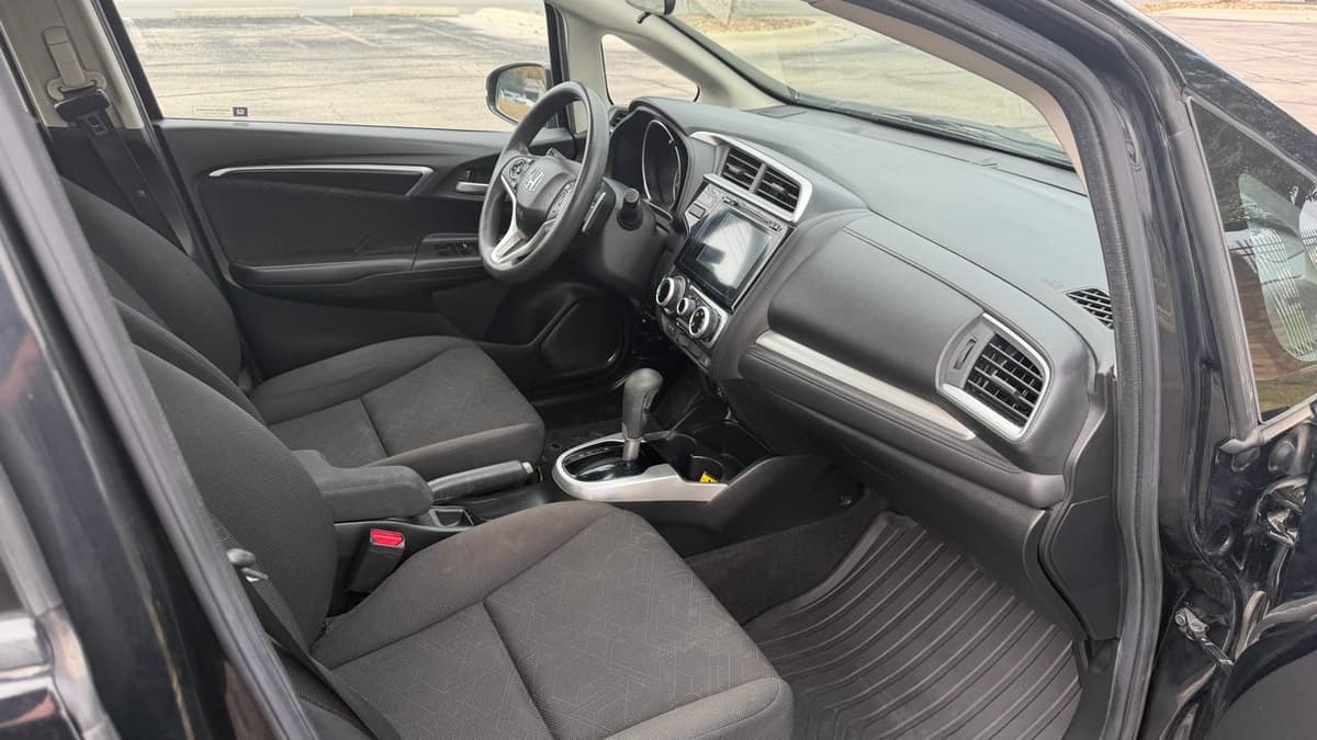 2016 Honda Fit - Image 13