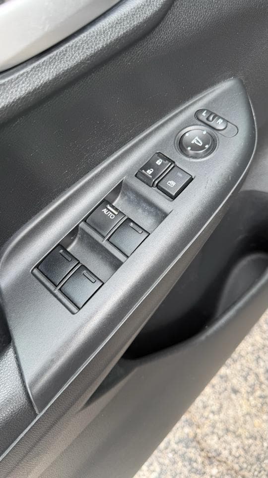 2016 Honda Fit - Image 20