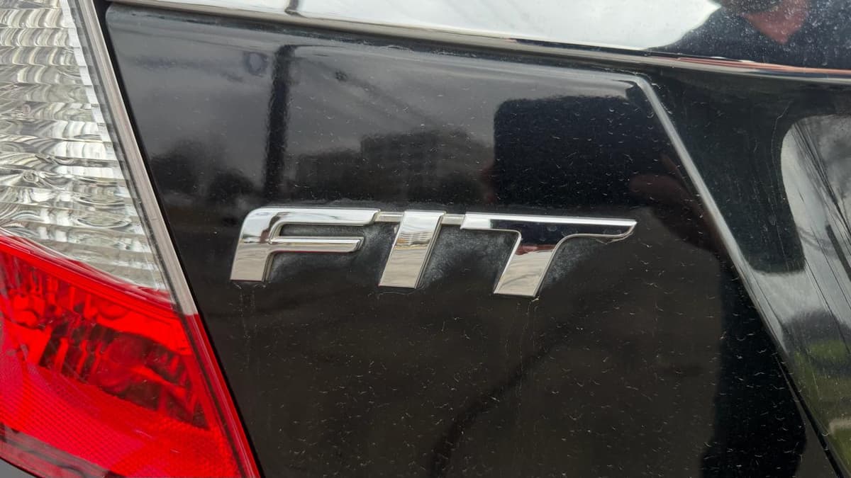 2016 Honda Fit - Image 30