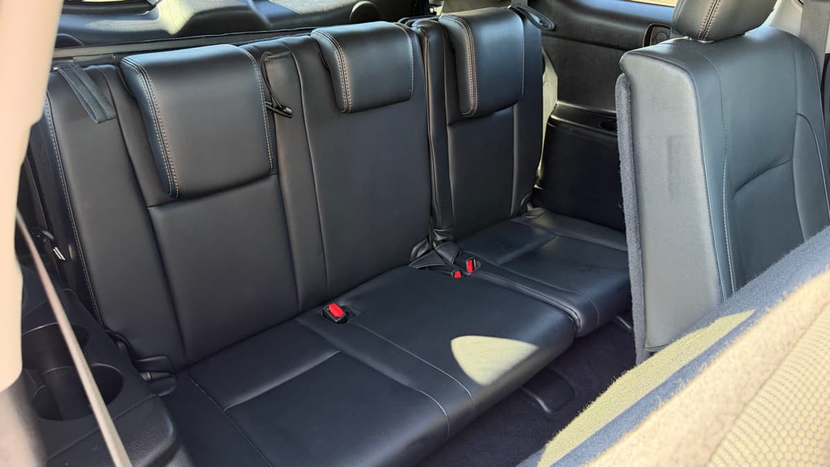 2017 Toyota Highlander - Image 16