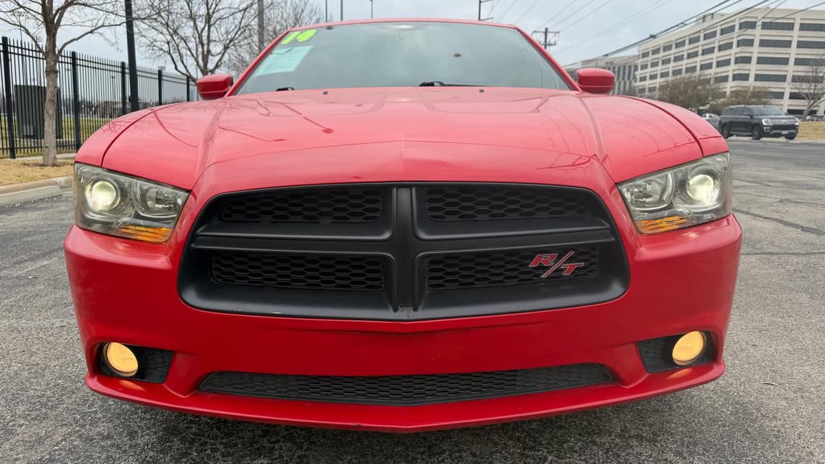 2014 Dodge Charger - Image 1