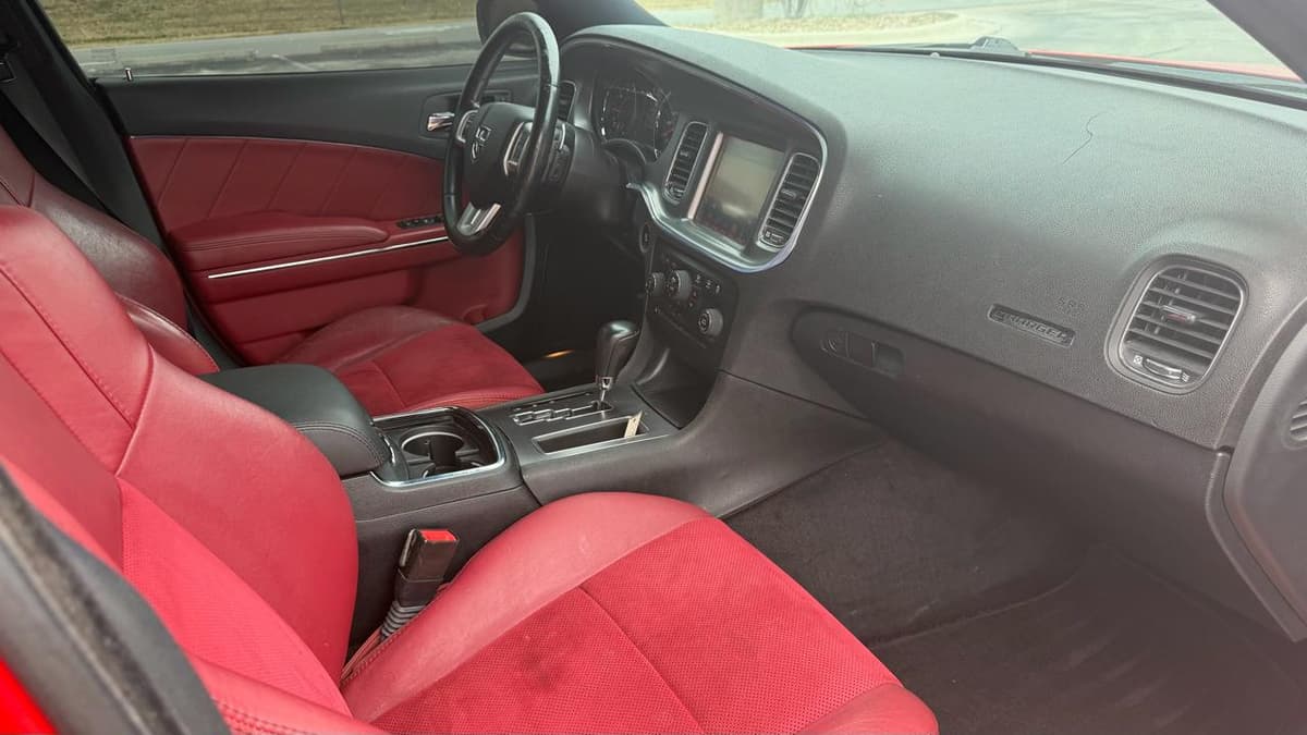 2014 Dodge Charger - Image 12