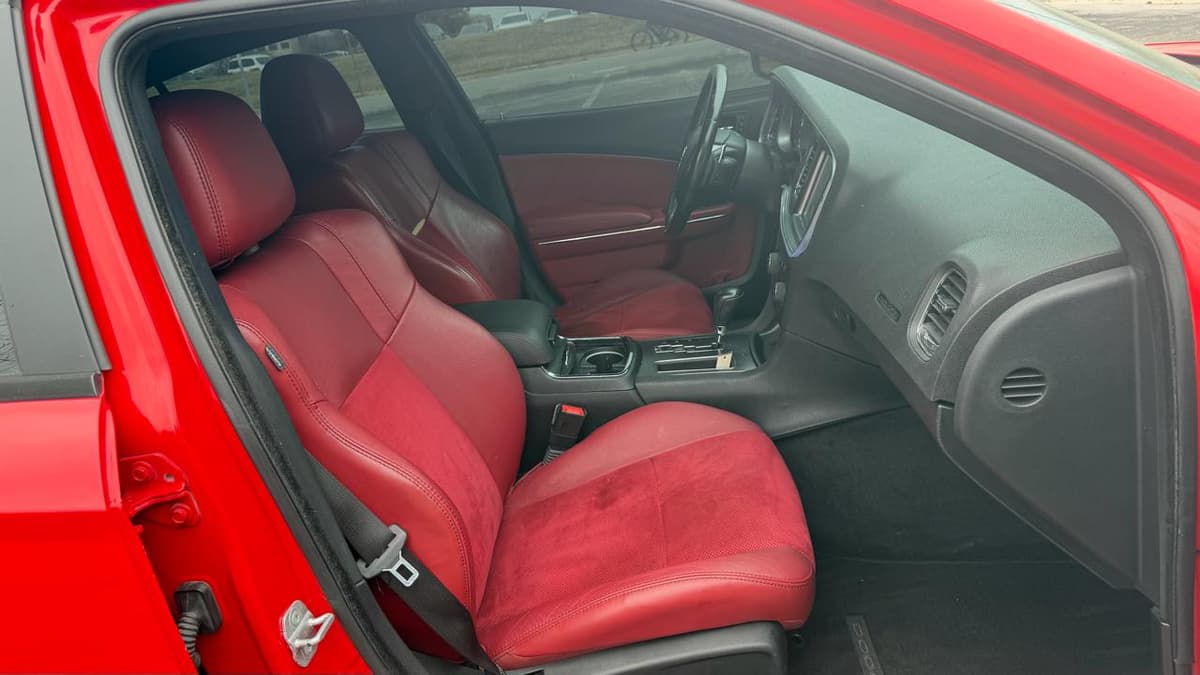 2014 Dodge Charger - Image 13