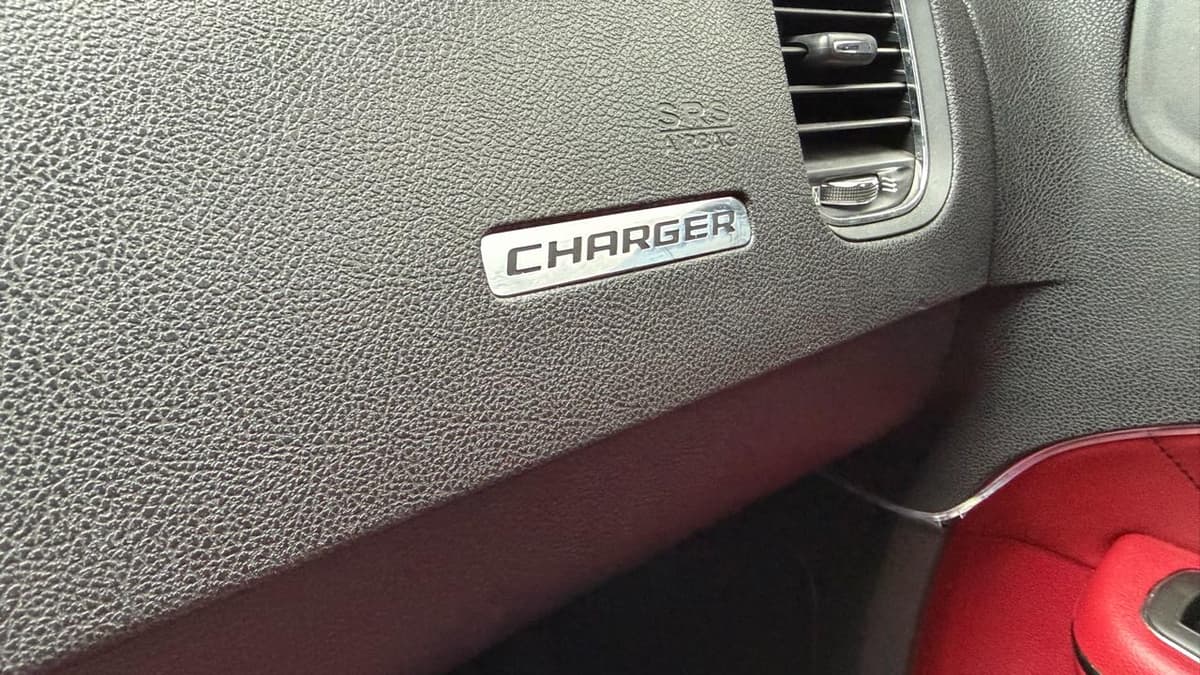 2014 Dodge Charger - Image 26