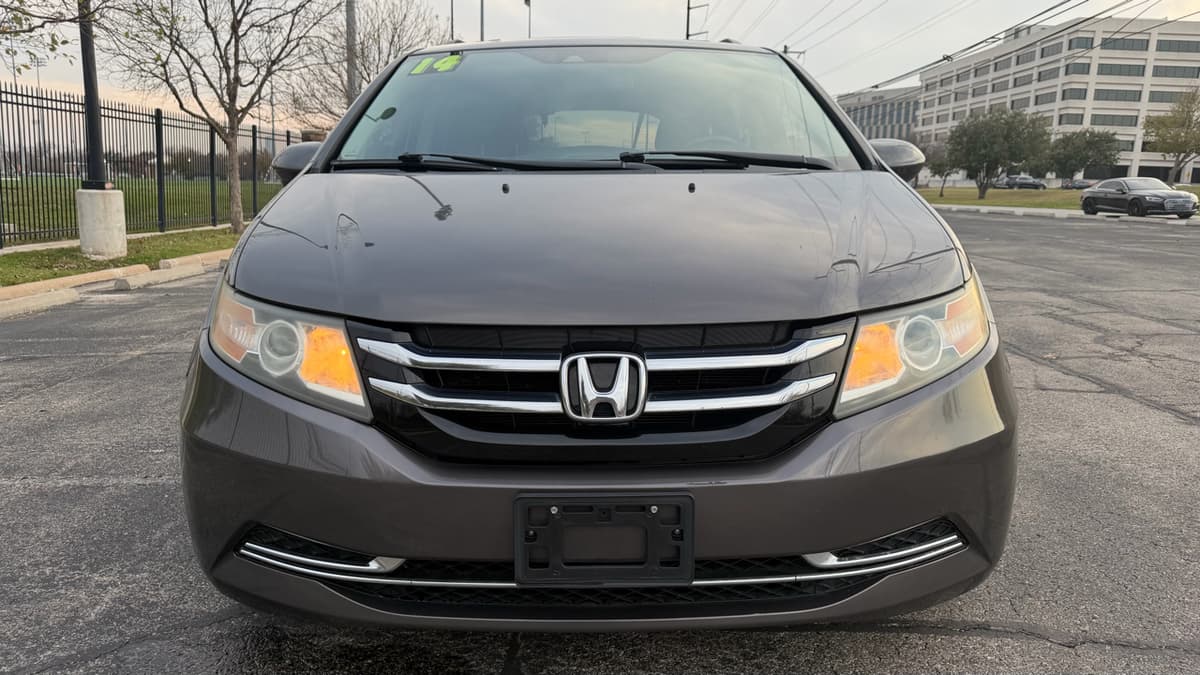 2014 Honda Odyssey - Image 1
