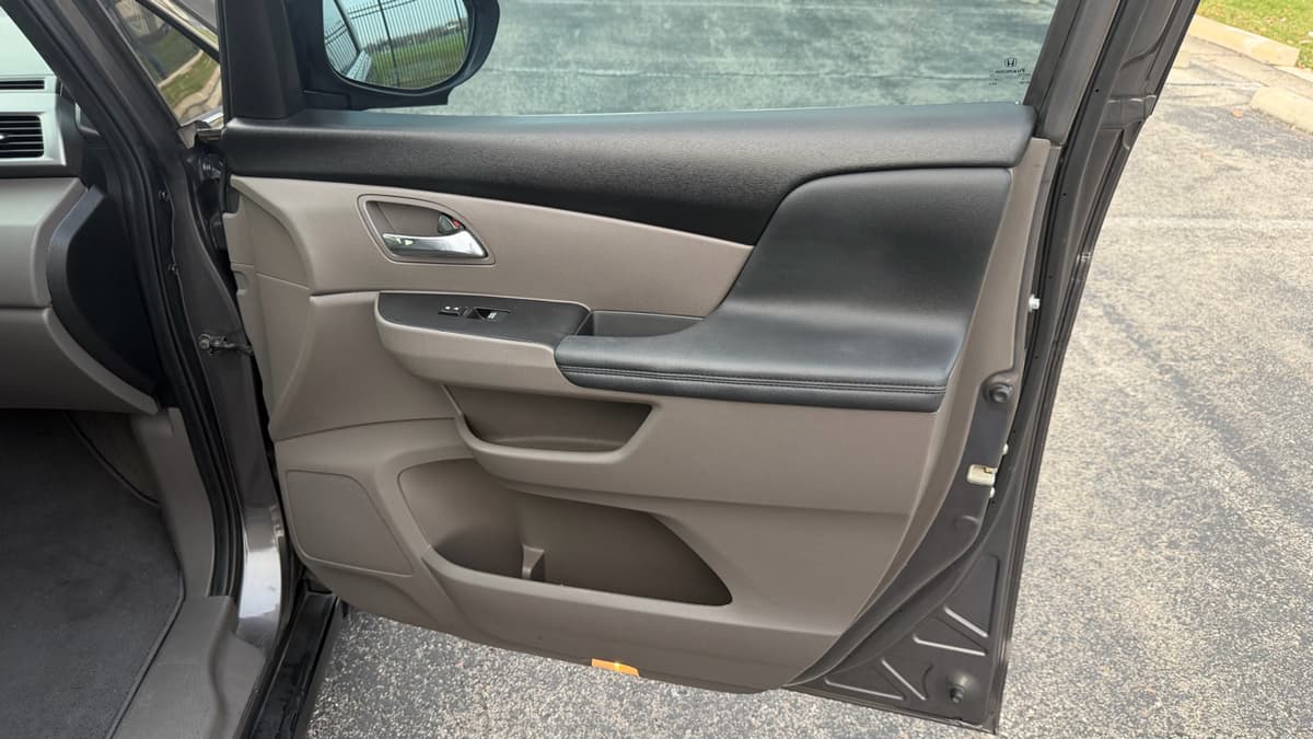 2014 Honda Odyssey - Image 9