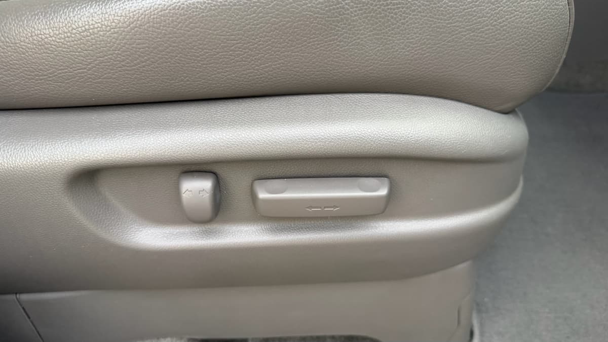 2014 Honda Odyssey - Image 12