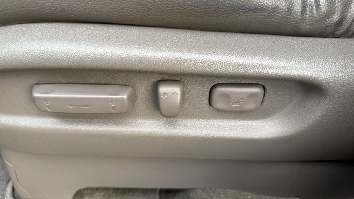 2014 Honda Odyssey - Image 35