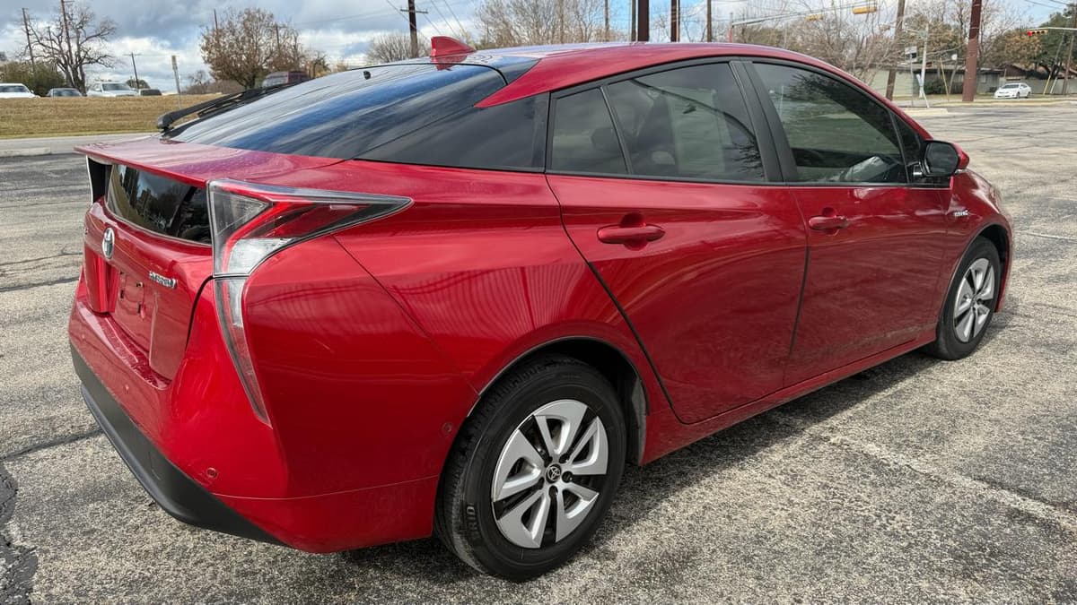 2018 Toyota Prius - Image 4