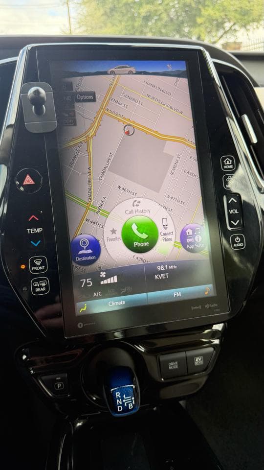 2018 Toyota Prius - Image 39