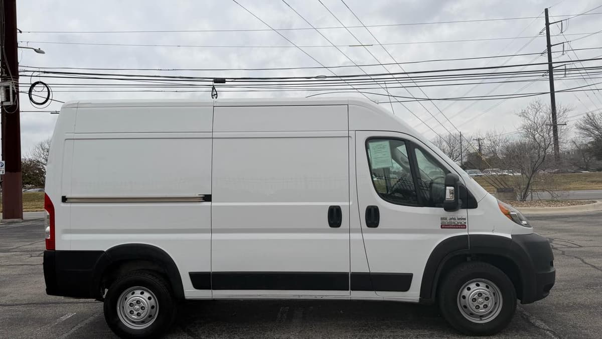 2019 Ram Promaster - Image 2