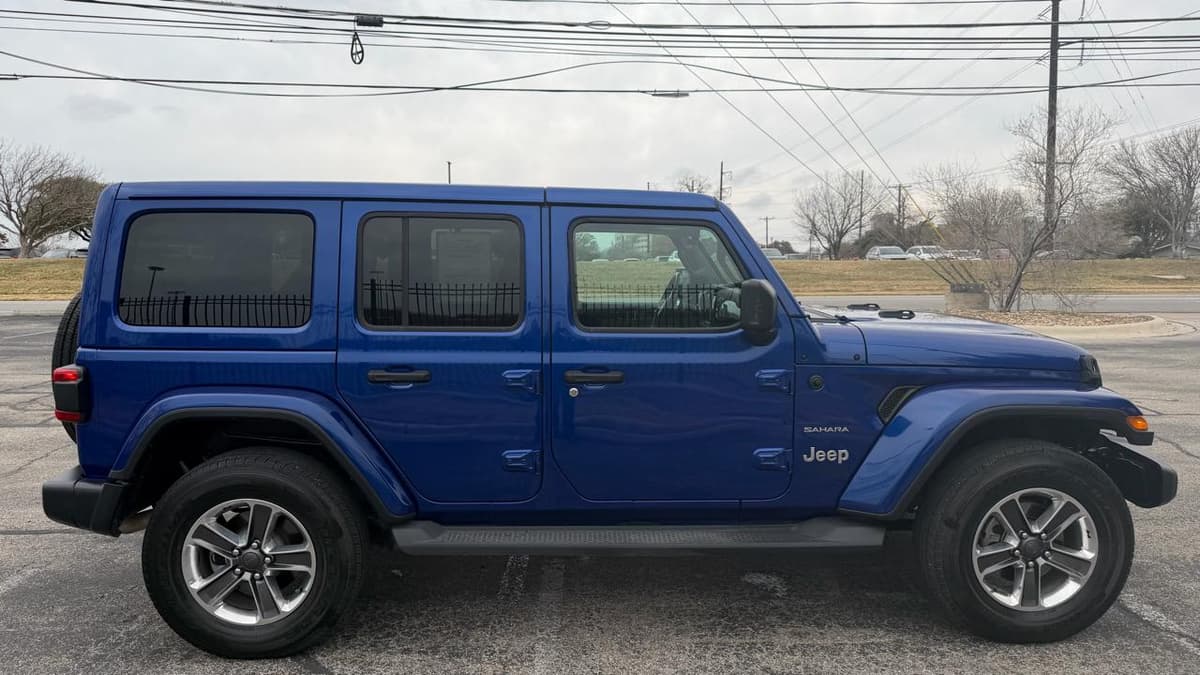 2018 Jeep Wrangler - Image 3