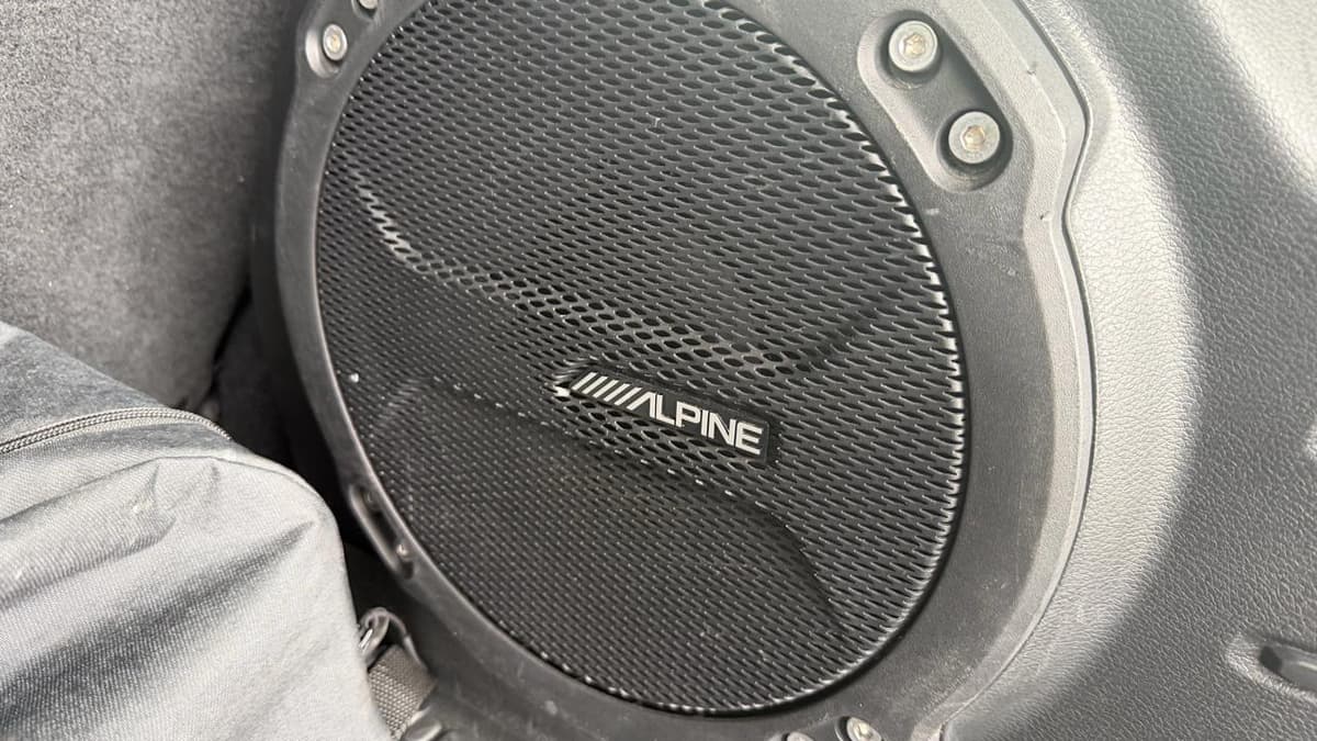 2018 Jeep Wrangler - Image 11