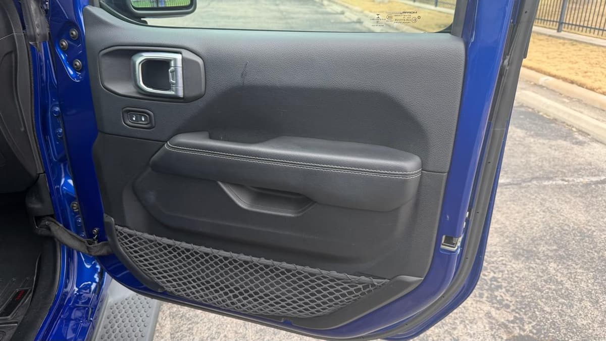 2018 Jeep Wrangler - Image 17