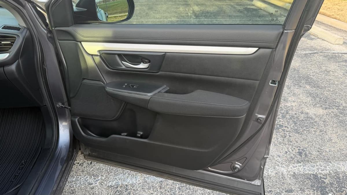 2020 Honda CR-V - Image 12