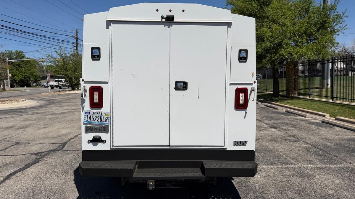 2021 FORD E-Series - Image 6
