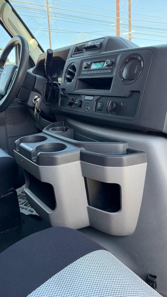 2021 FORD E-Series - Image 16