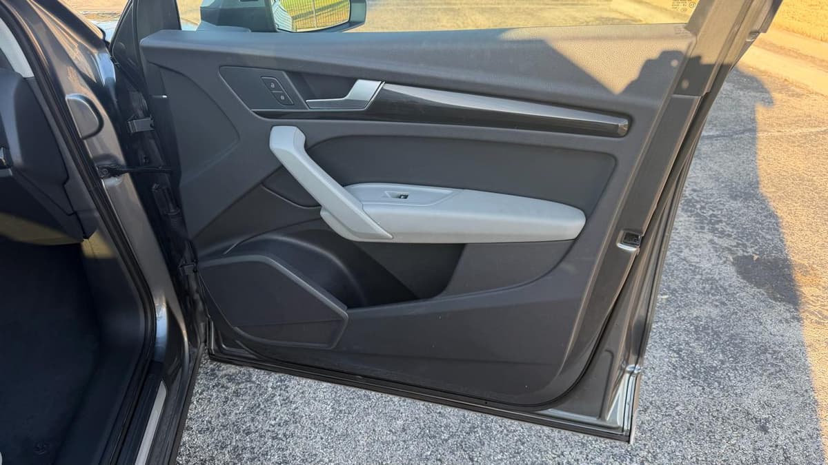 2018 Audi Q5 - Image 12