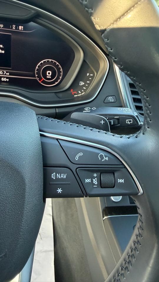 2018 Audi Q5 - Image 30