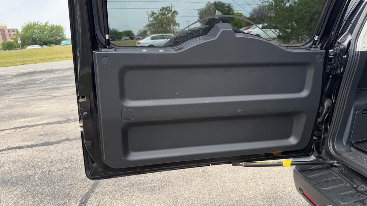 2007 TOYOTA FJ - Image 10