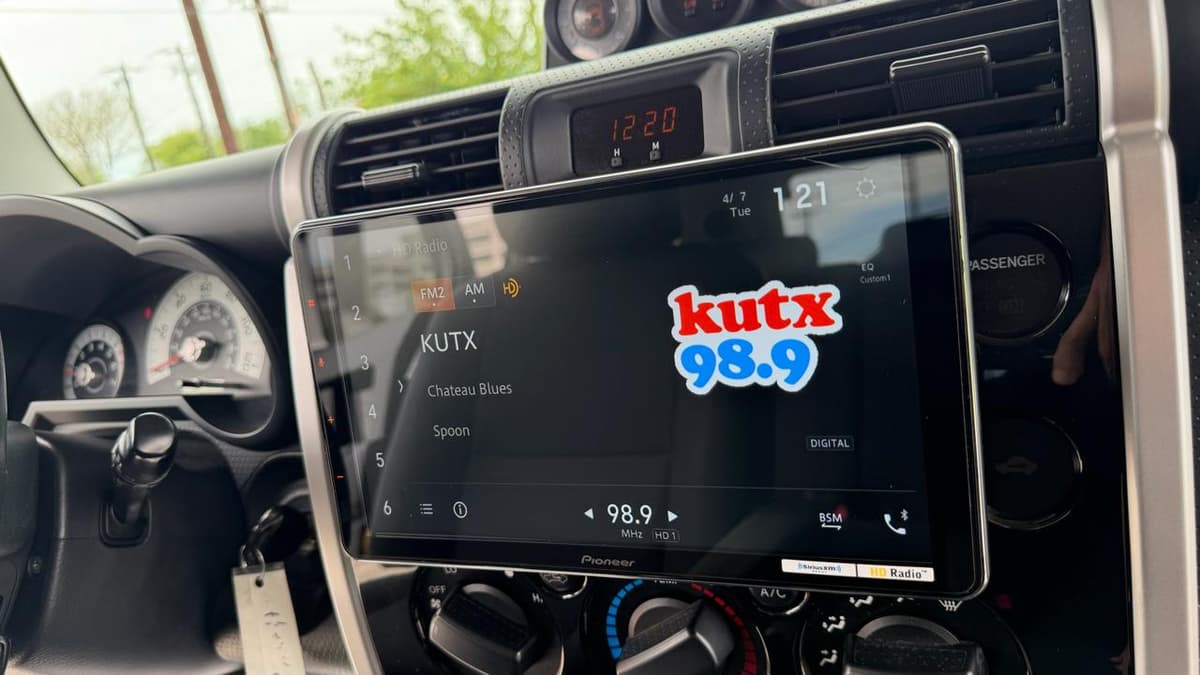 2007 TOYOTA FJ - Image 22