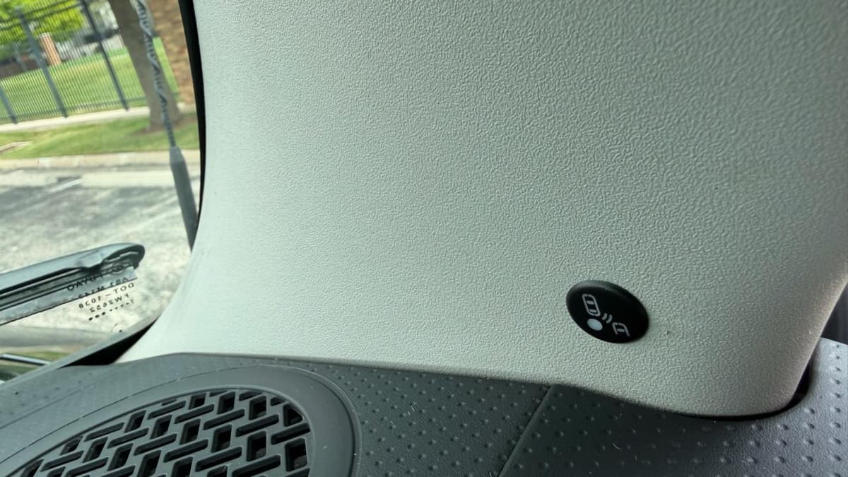 2007 TOYOTA FJ - Image 24