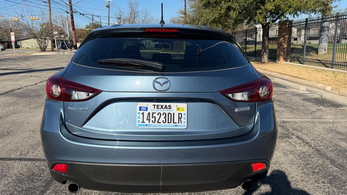 2016 Mazda Mazda3 - Image 5
