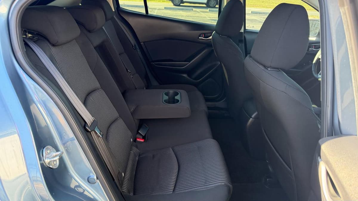2016 Mazda Mazda3 - Image 15