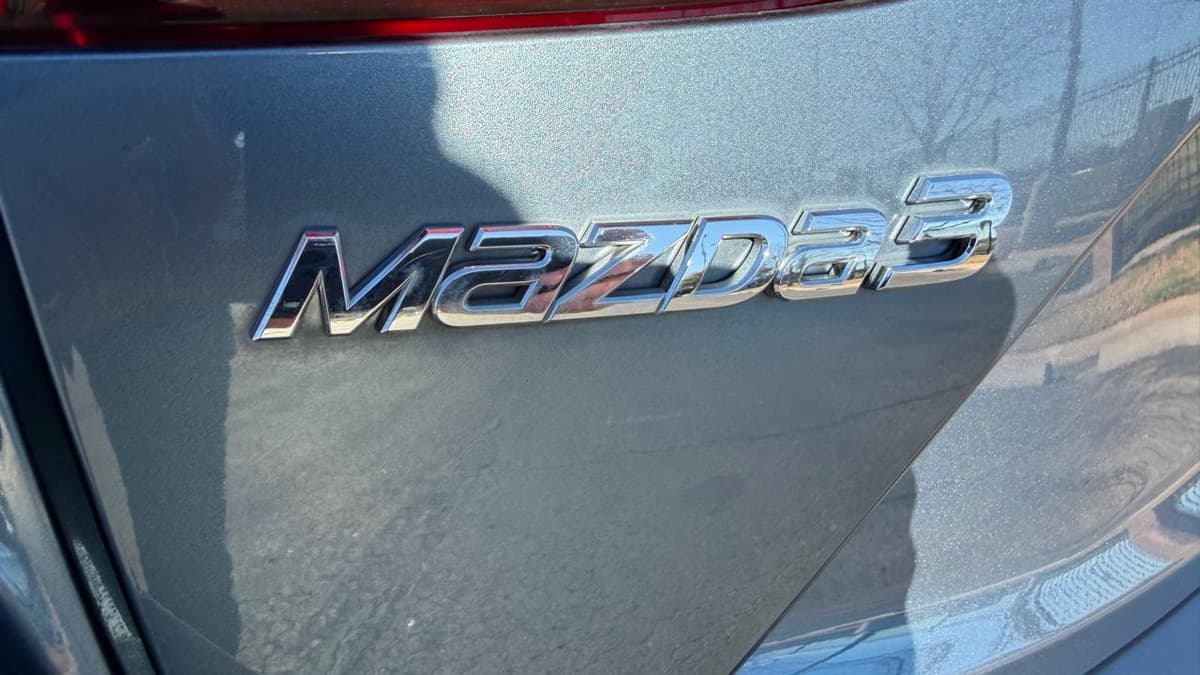 2016 Mazda Mazda3 - Image 30