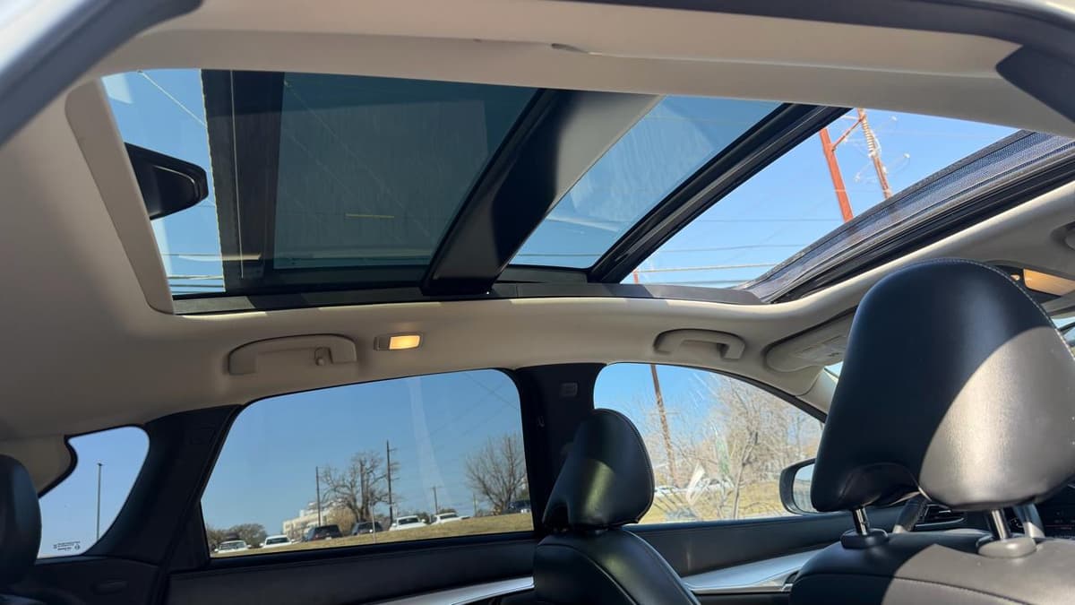 2020 Infiniti QX50 - Image 21