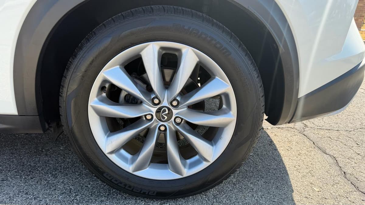 2020 Infiniti QX50 - Image 34