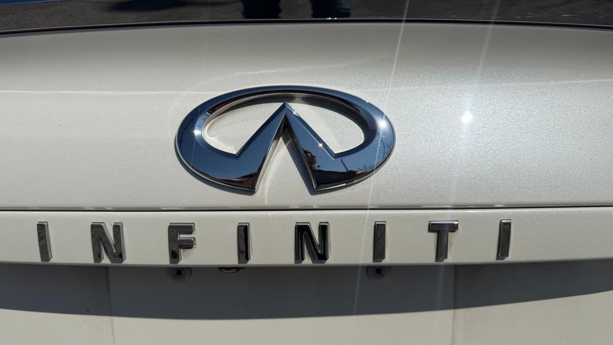 2020 Infiniti QX50 - Image 35