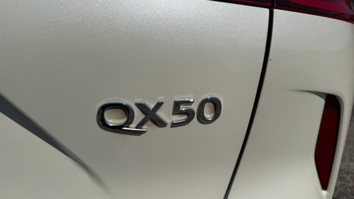 2020 Infiniti QX50 - Image 36