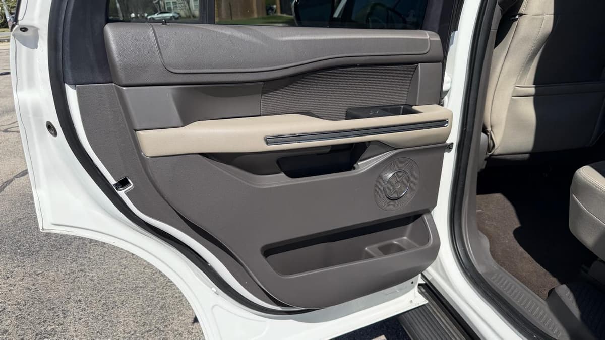 2021 FORD Expedition - Image 10