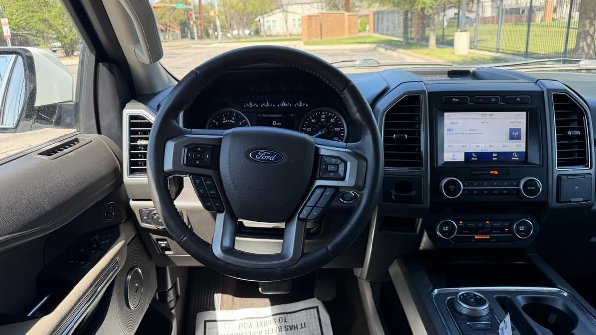 2021 FORD Expedition - Image 20